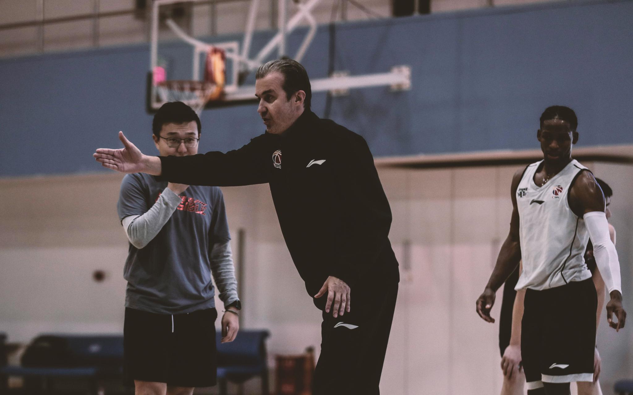 关于转会期体能课后；北京首钢完成体检备战欧超杯；管理层满意；团队化学反应显著的信息-米兰平台